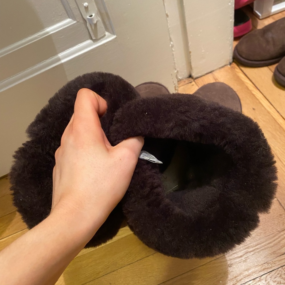 Women’s Chocolate Brown Fur Mini Uggs - Picture 9 of 9